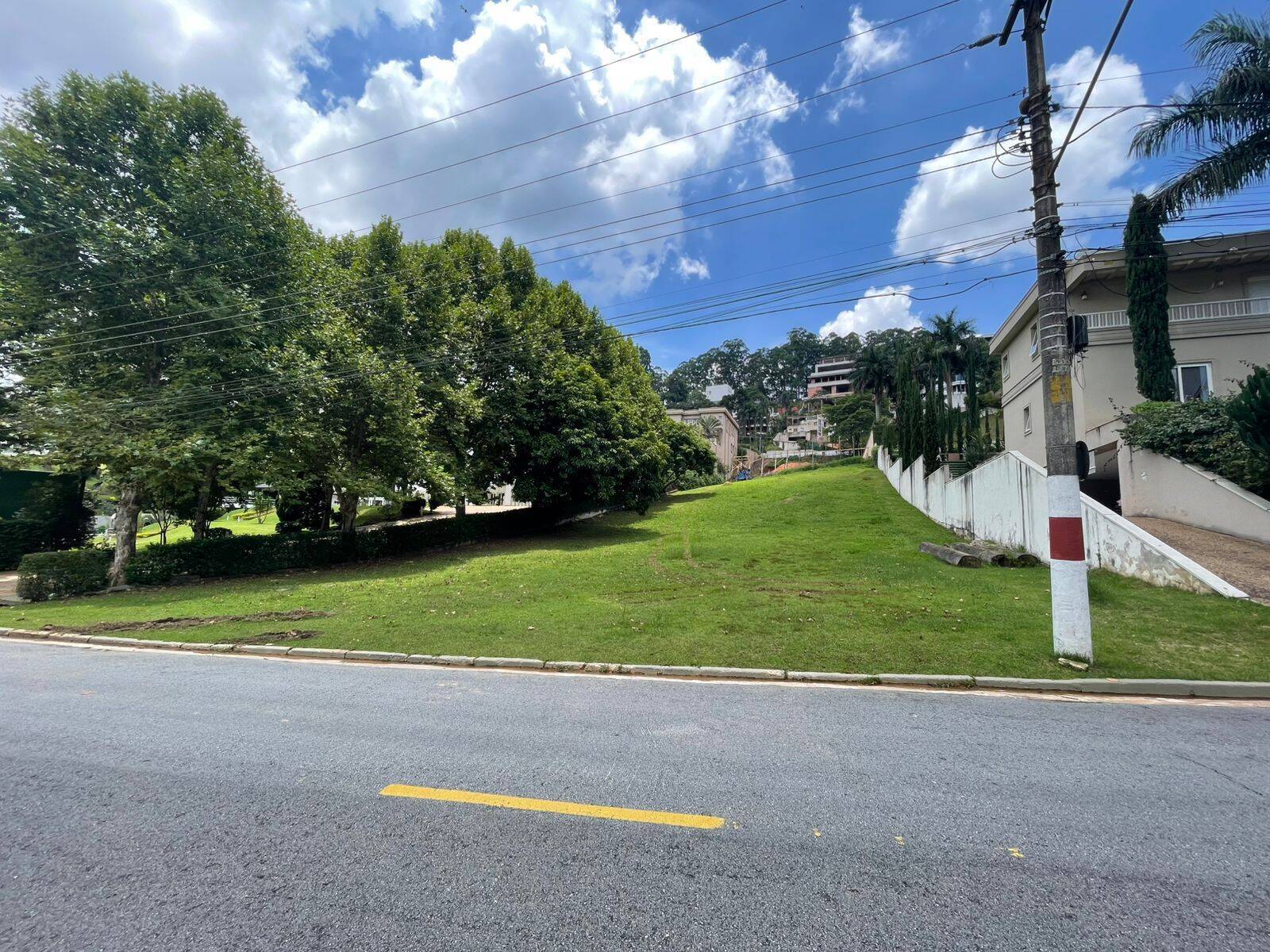 #1241 - Terreno em condomínio para Venda em Barueri - SP