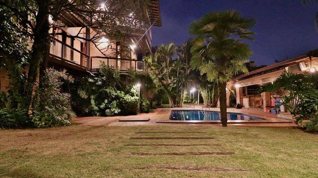 #1261 - Casa em condomínio para Venda em Barueri - SP