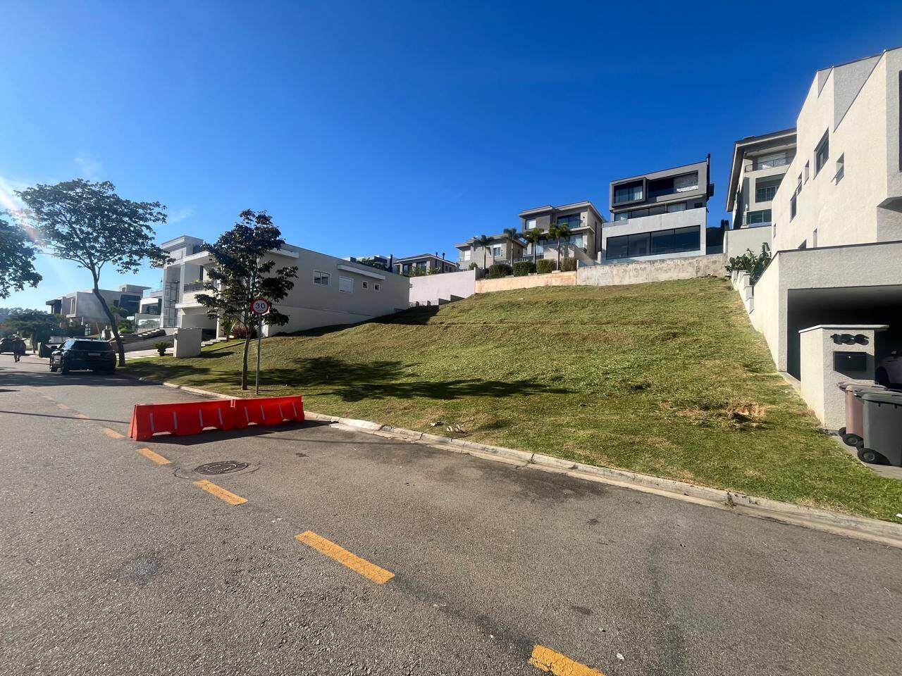 #1114 - Terreno em condomínio para Venda em Santana de Parnaíba - SP
