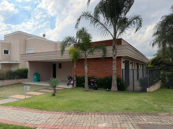 #1302 - Casa em condomínio para Venda em Santana de Parnaíba - SP