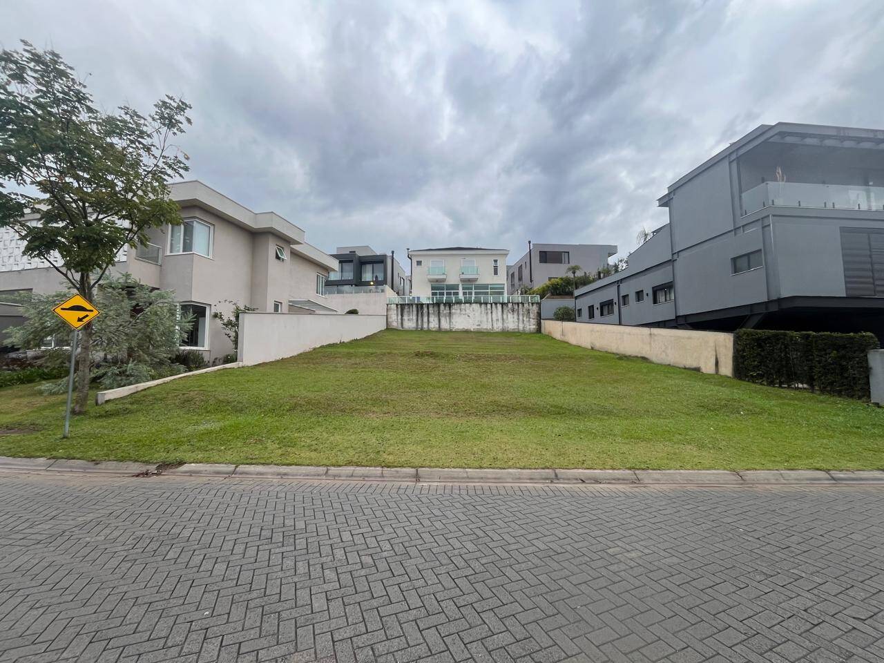 #1325 - Terreno em condomínio para Venda em Santana de Parnaíba - SP