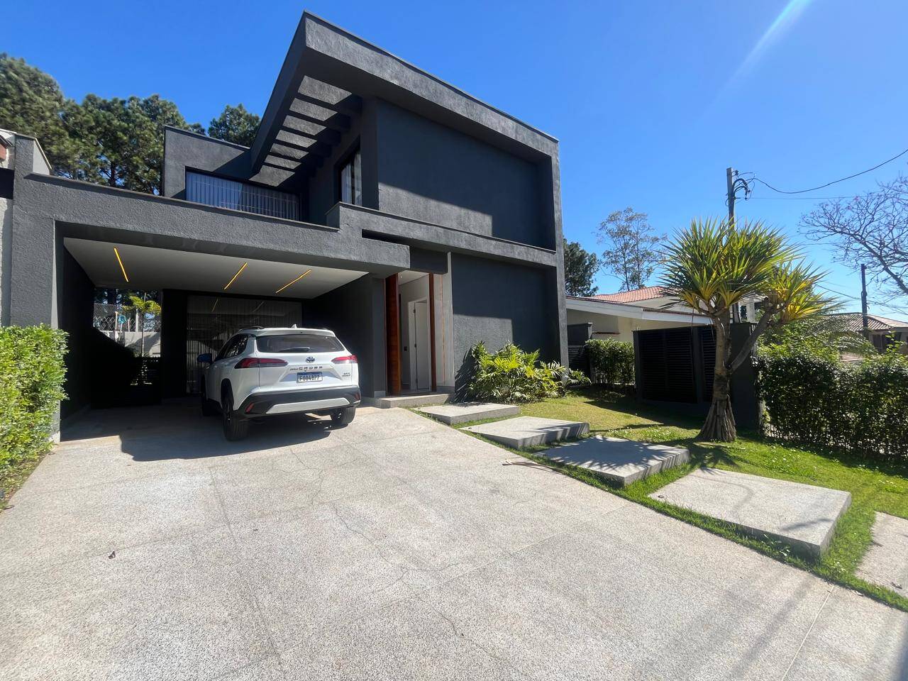 #1350 - Casa em condomínio para Venda em Santana de Parnaíba - SP