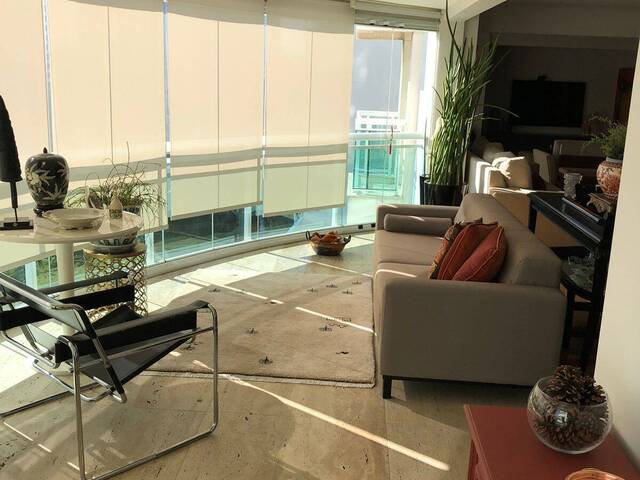 Apartamento para Venda em Santana de Parnaíba - 2