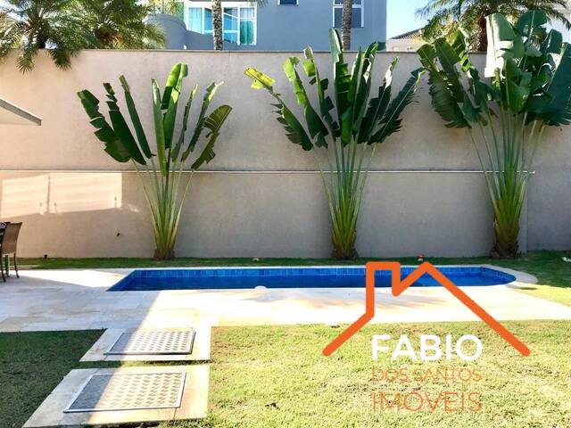 Casa para Venda em Santana de Parnaíba - 3