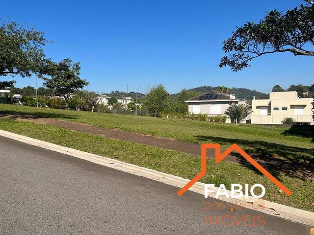 #328 - Terreno em condomínio para Venda em Santana de Parnaíba - SP