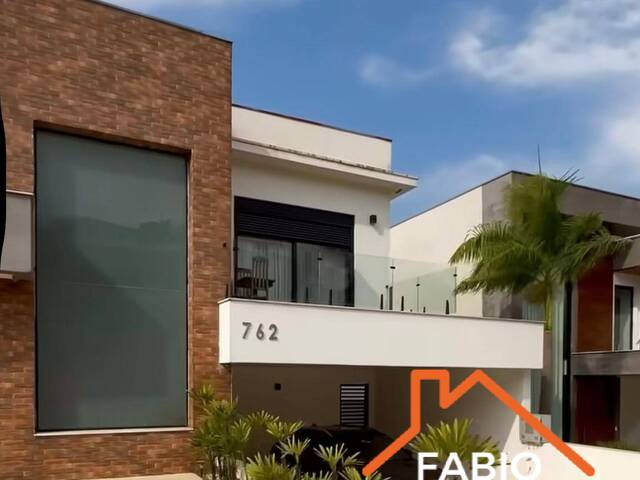 Casa em condomínio para Venda em Santana de Parnaíba - 2