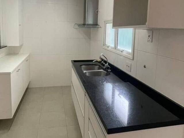 Apartamento para Venda em Santana de Parnaíba - 5