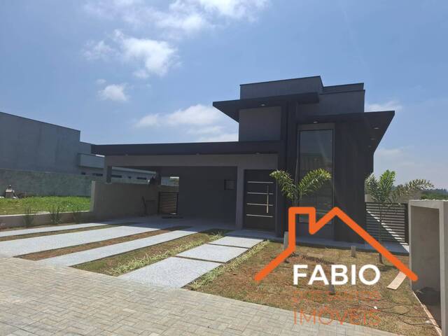 Venda em Cidade Jardim - Vargem Grande Paulista