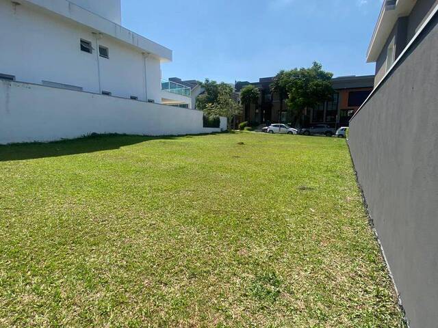 Terreno em condomínio para Venda em Santana de Parnaíba - 4