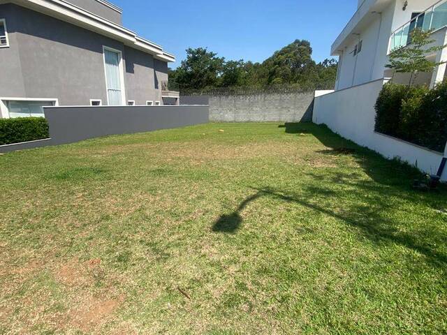 Terreno em condomínio para Venda em Santana de Parnaíba - 2