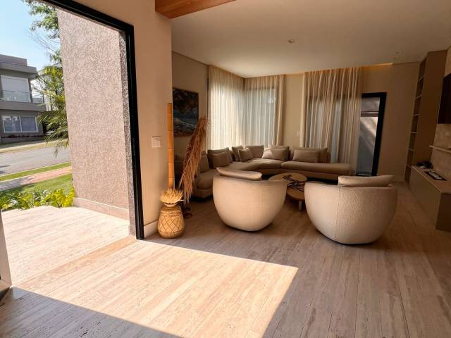 Casa em condomínio para Venda em Santana de Parnaíba - 2