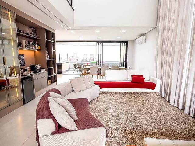 Casa em condomínio para Venda em Santana de Parnaíba - 2