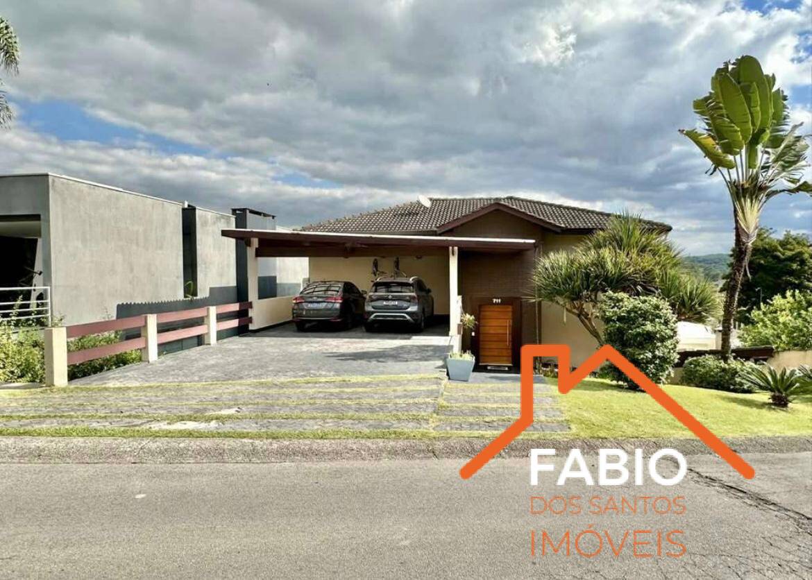 Casa de Condomínio à venda com 3 quartos, 330m² - Foto 3