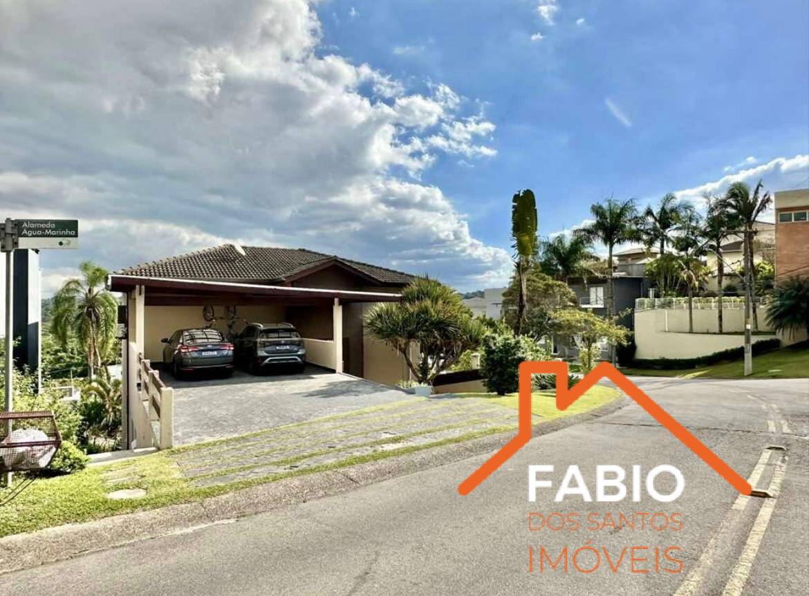 Casa de Condomínio à venda com 3 quartos, 330m² - Foto 2
