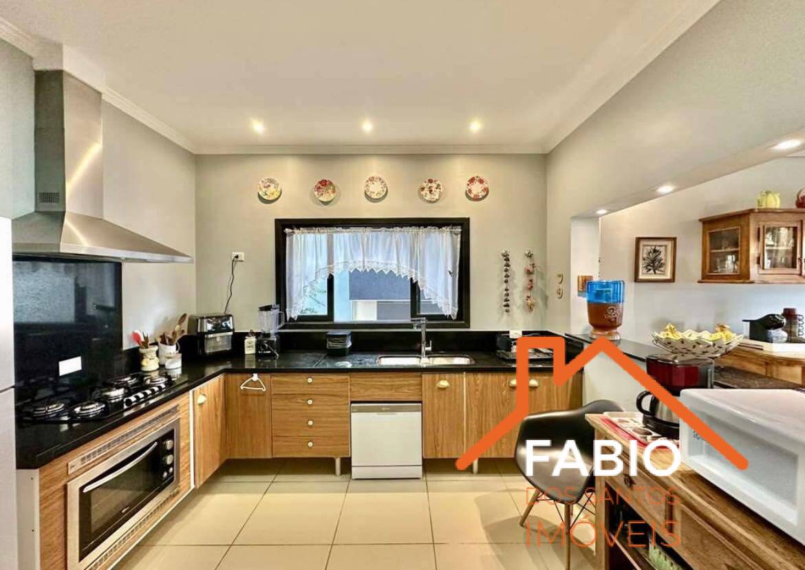 Casa de Condomínio à venda com 3 quartos, 330m² - Foto 12