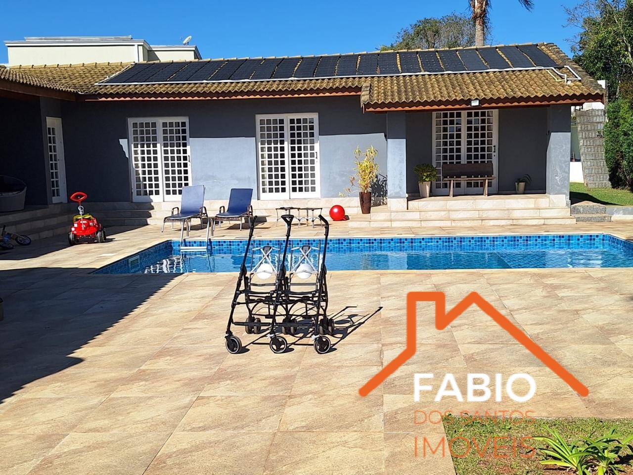 Casa de Condomínio à venda com 3 quartos, 300m² - Foto 9