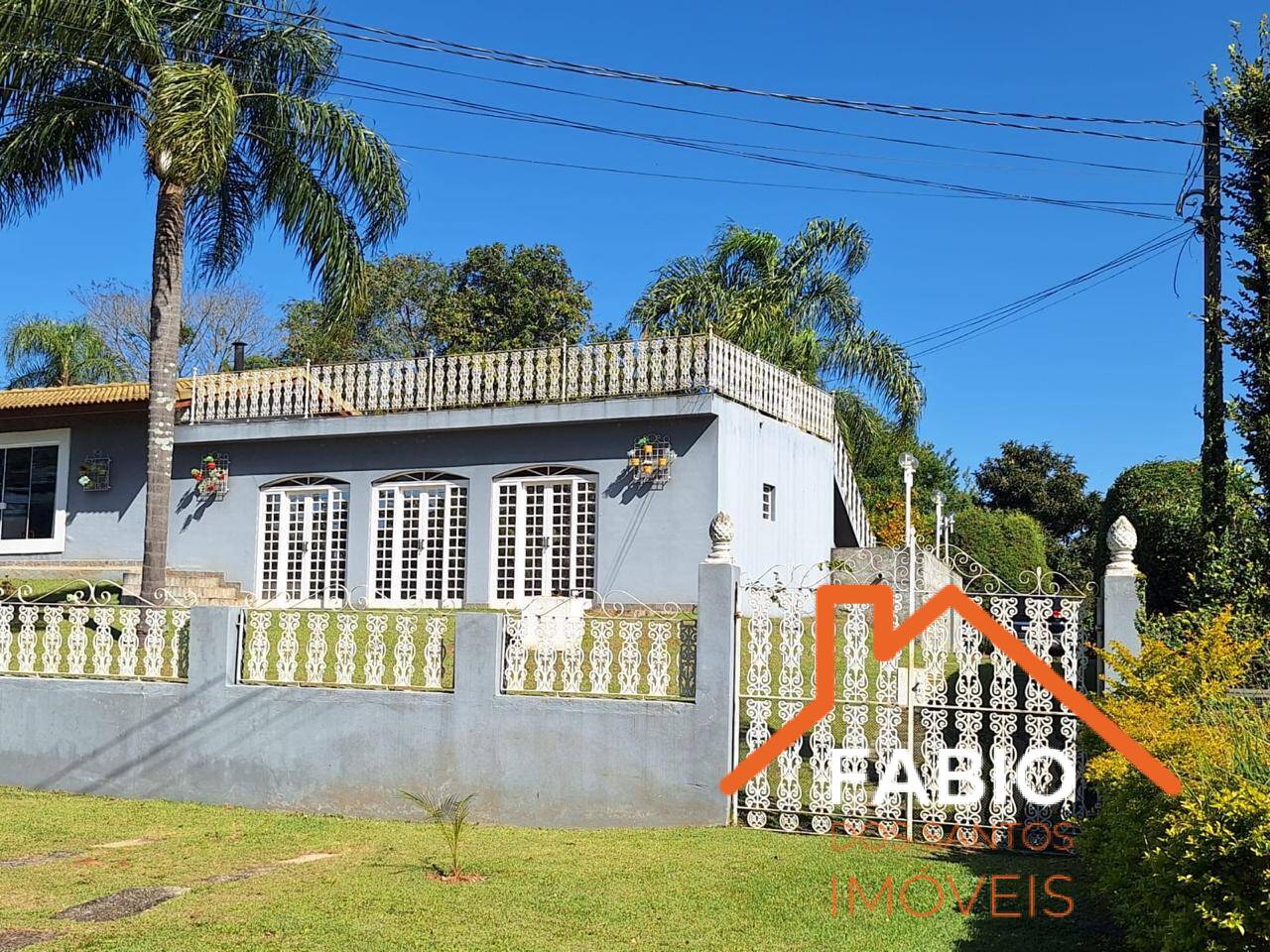 Casa de Condomínio à venda com 3 quartos, 300m² - Foto 3
