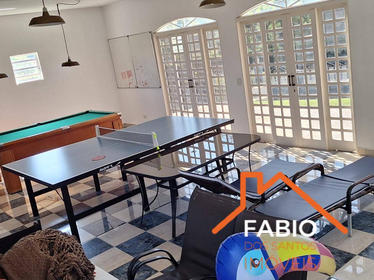 Casa de Condomínio à venda com 3 quartos, 300m² - Foto 13