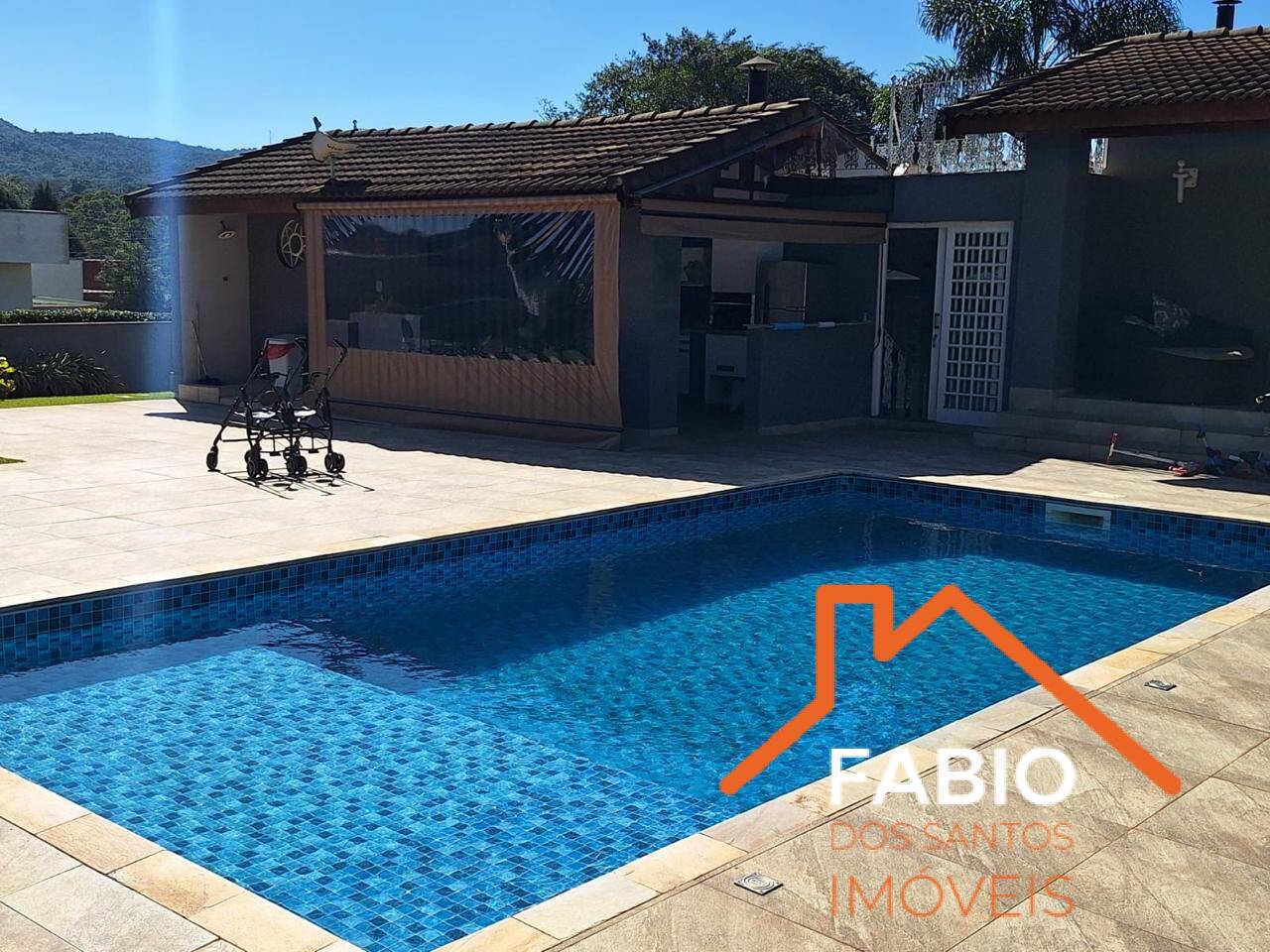 Casa de Condomínio à venda com 3 quartos, 300m² - Foto 10
