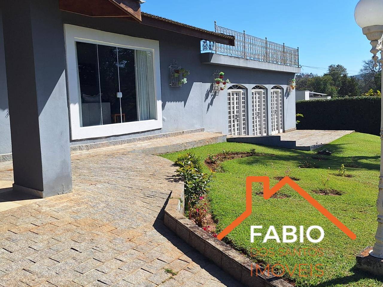 Casa de Condomínio à venda com 3 quartos, 300m² - Foto 4