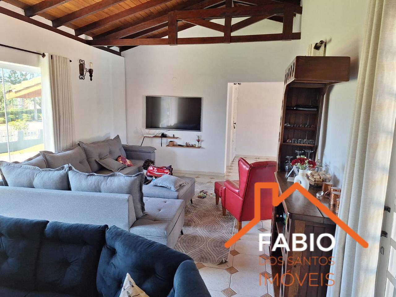 Casa de Condomínio à venda com 3 quartos, 300m² - Foto 15