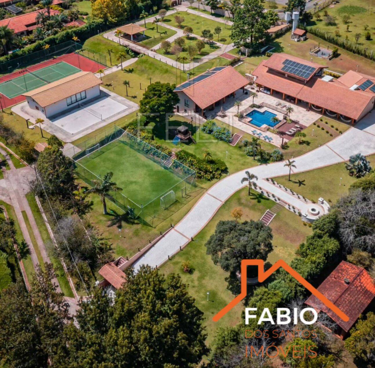 Casa de Condomínio, 4 quartos - Foto 1