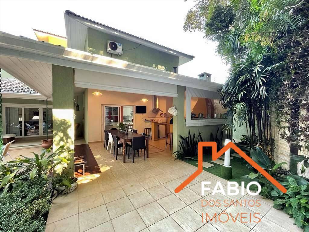 Casa de Condomínio à venda com 4 quartos, 553m² - Foto 26