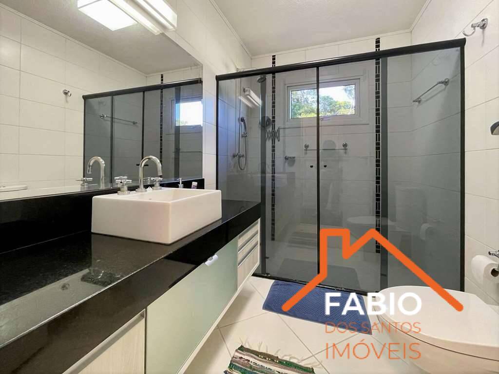 Casa de Condomínio à venda com 4 quartos, 553m² - Foto 35