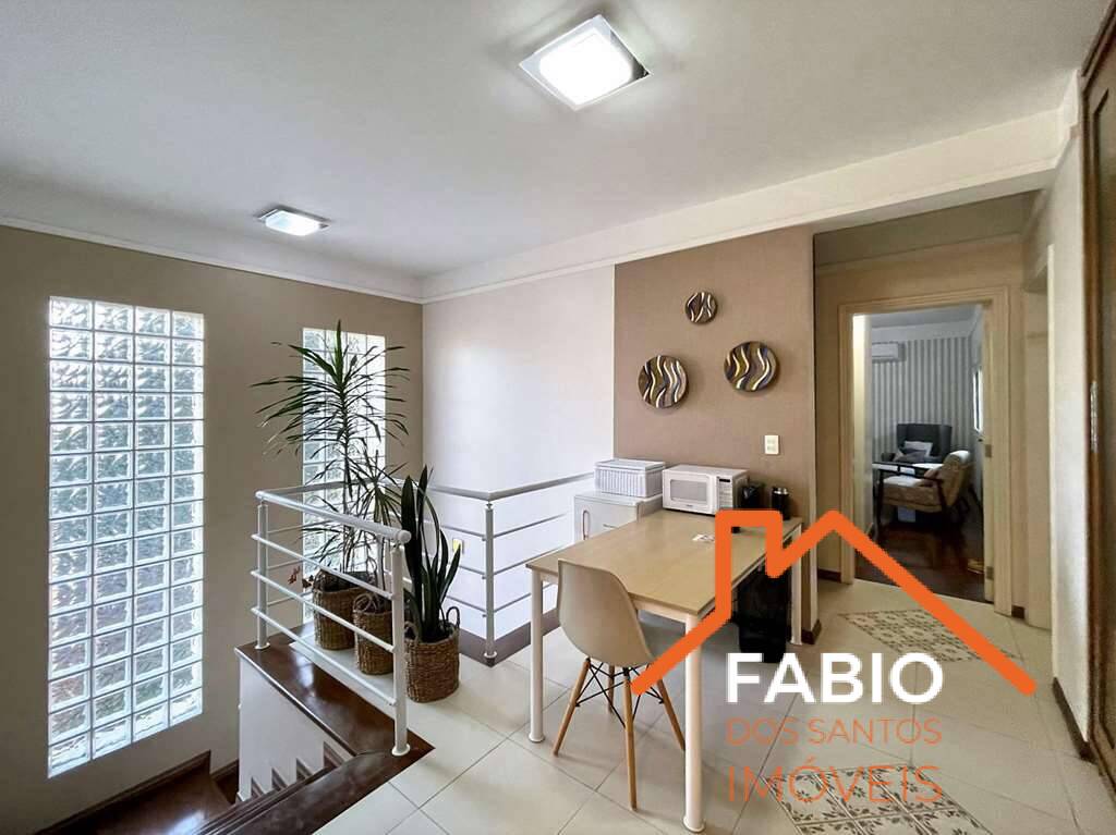 Casa de Condomínio à venda com 4 quartos, 553m² - Foto 27