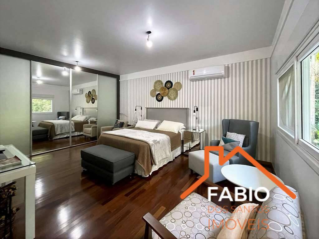 Casa de Condomínio à venda com 4 quartos, 553m² - Foto 32