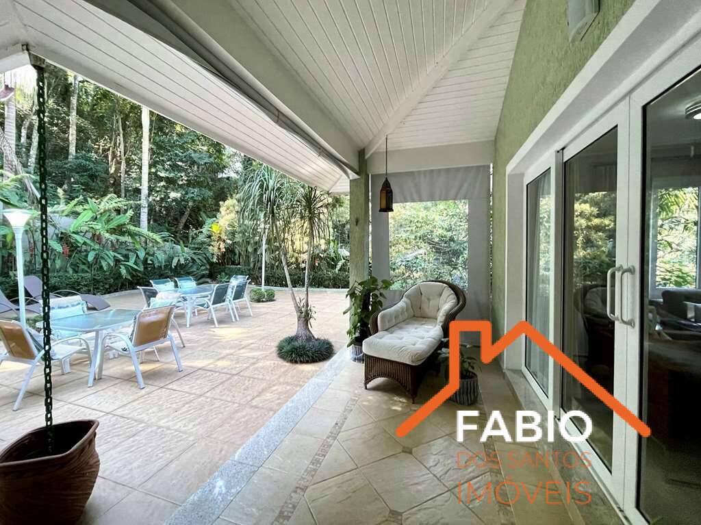 Casa de Condomínio à venda com 4 quartos, 553m² - Foto 21