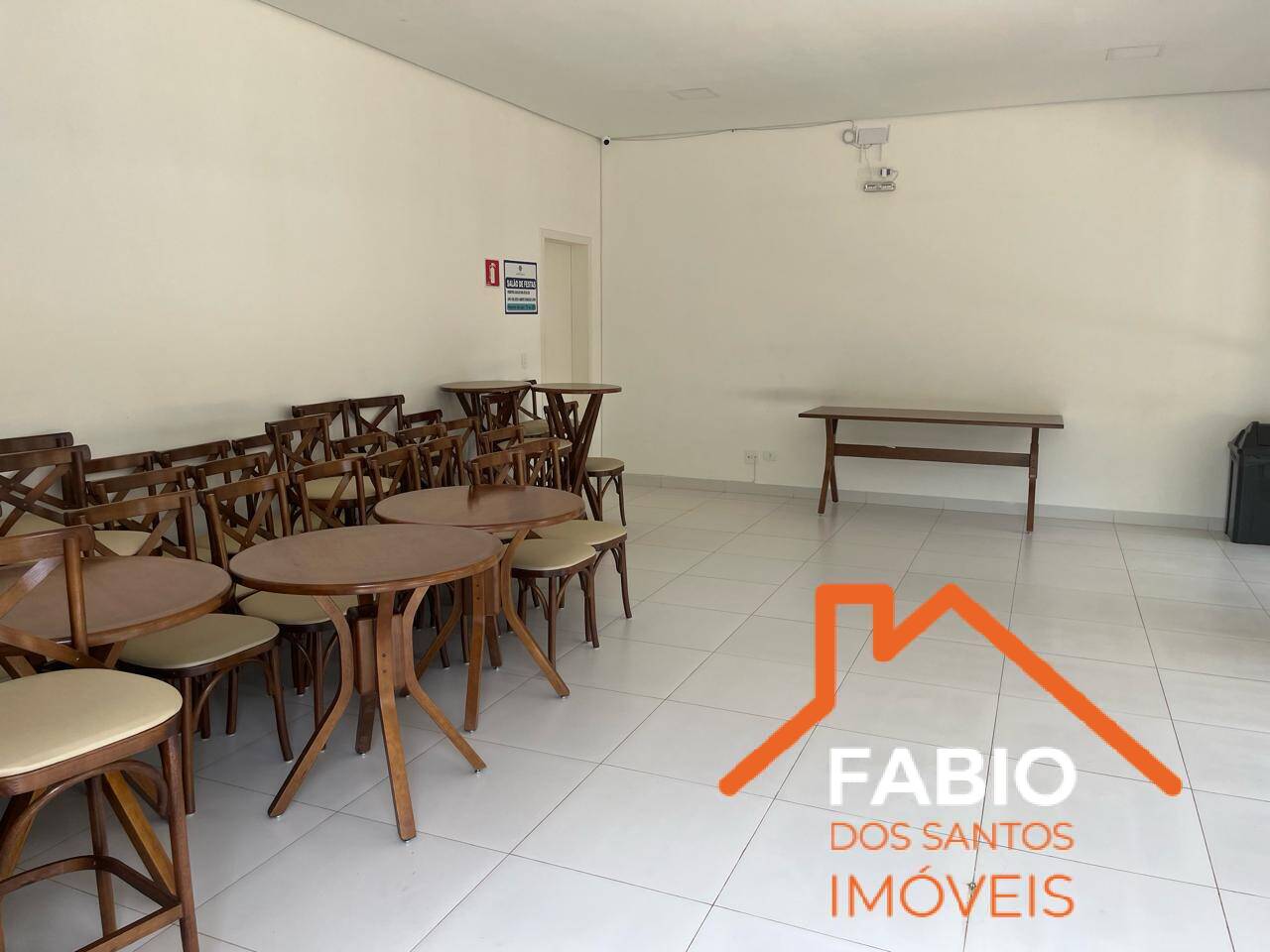 Casa de Condomínio à venda com 3 quartos, 215m² - Foto 24