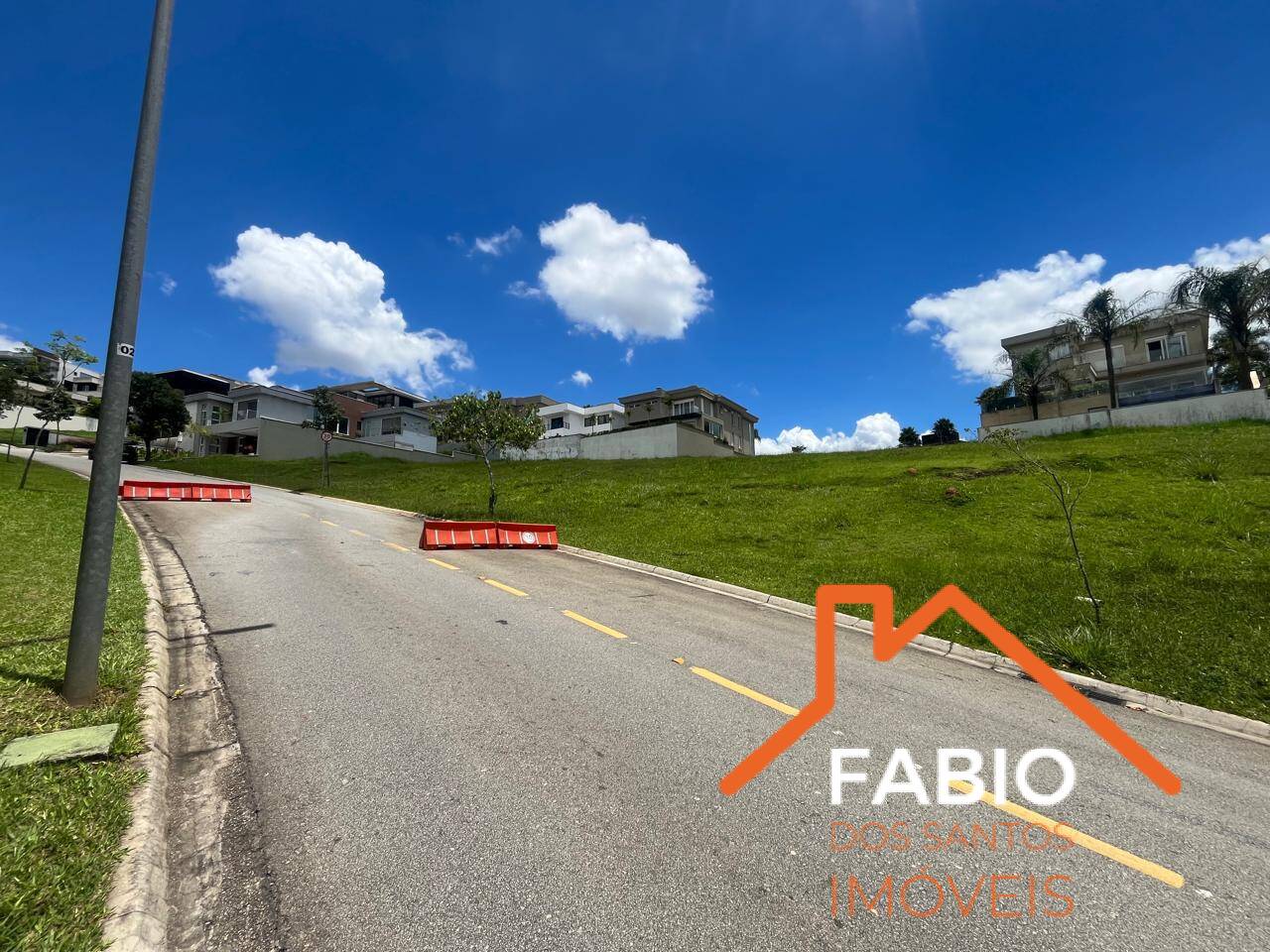 Terreno, 1093 m² - Foto 1