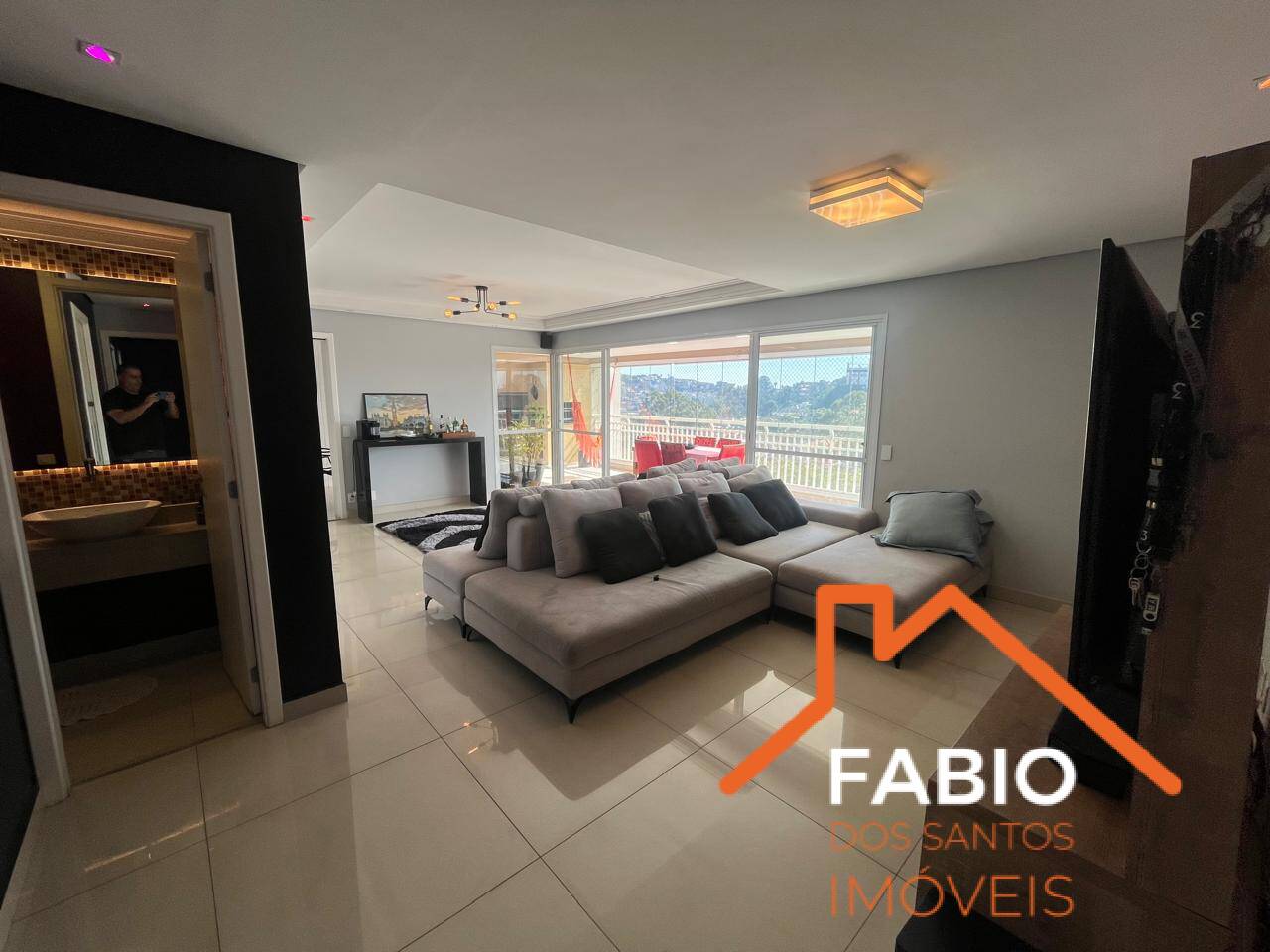 Apartamento, 3 quartos, 183 m² - Foto 2